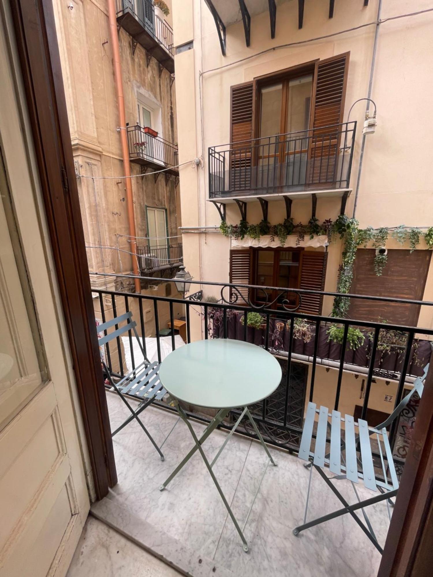 Le Colonne Del Massimo - Apartment In Front Of Massimo Theatre Παλέρμο Εξωτερικό φωτογραφία